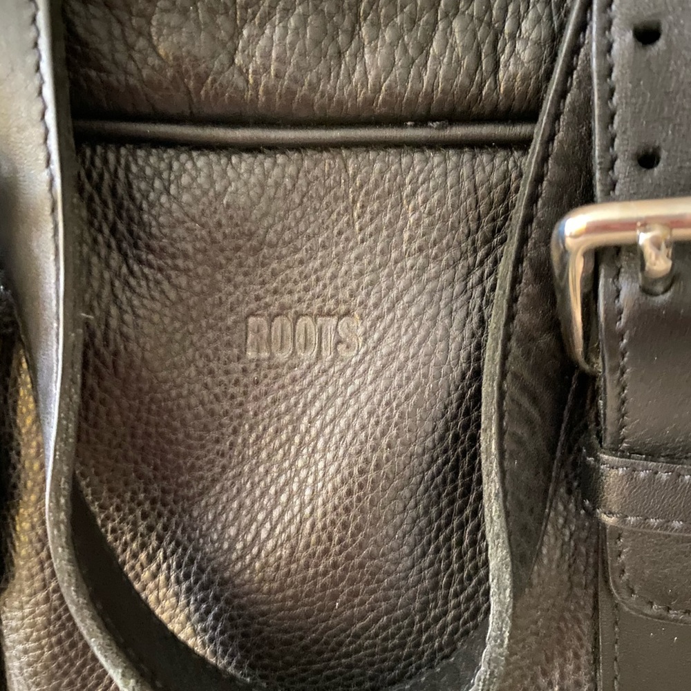 Roots Back Leather Purse - Picture 5 of 7
